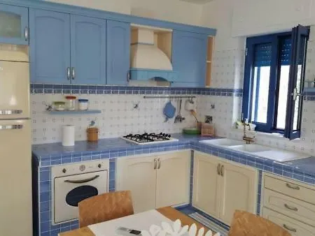 בית נופש Casa Maresole מאטינאטה